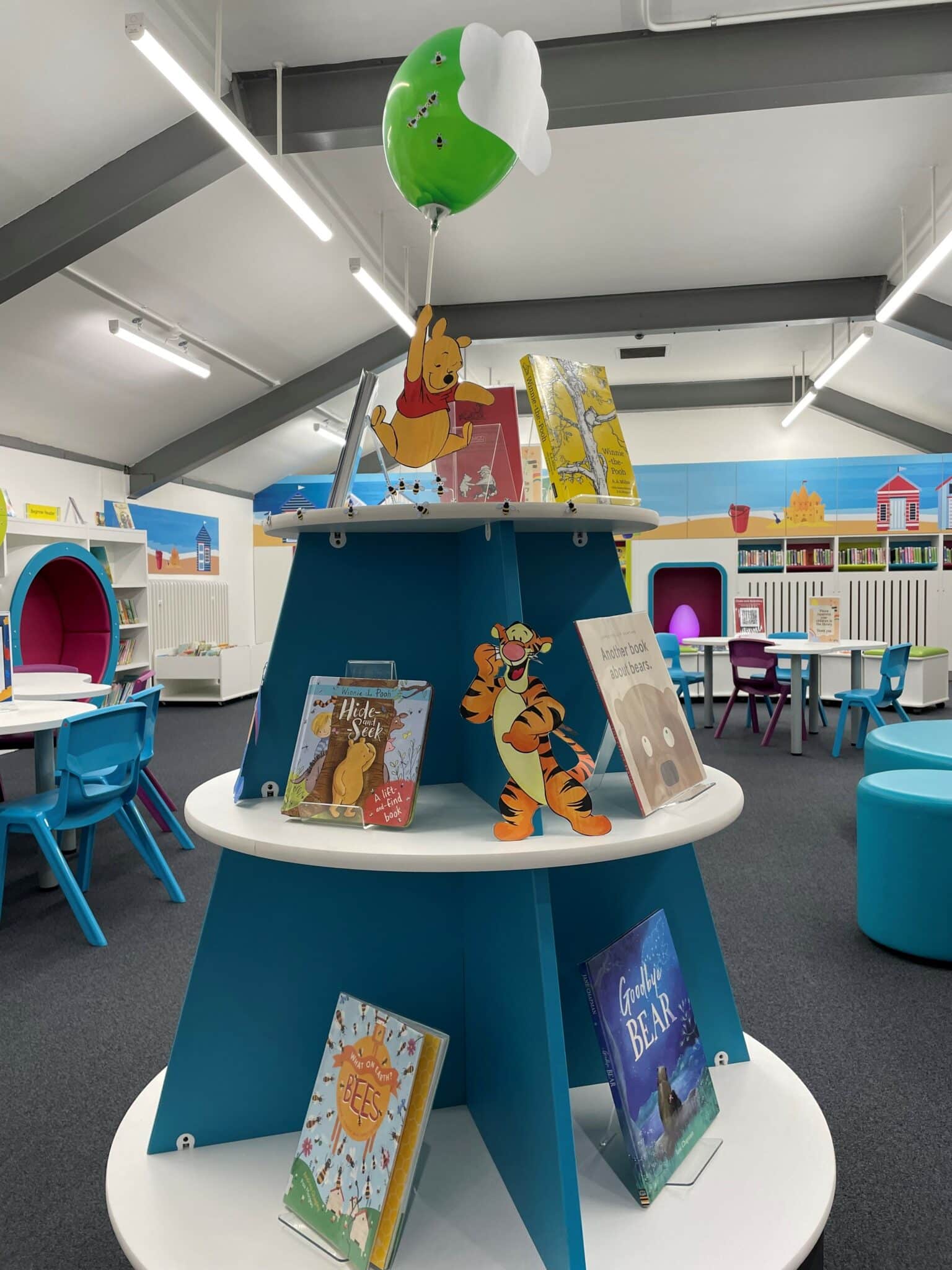 book-display-in-the-children-library-2024